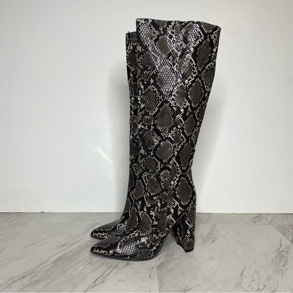 New! Steve Madden Triumph Snakeskin Tall Boot 5 1/2 M - Picture 13 of 13